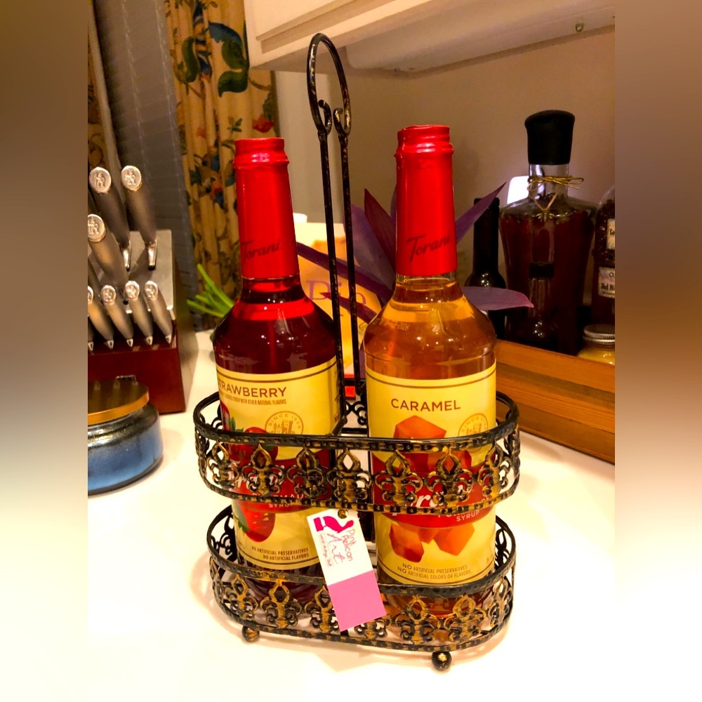 Gift Idea! Wine/Soap Holder! Fleur-de-lis design on metal! So cute. Holder Only.